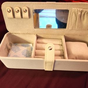 Being Travel Jewlery Box
